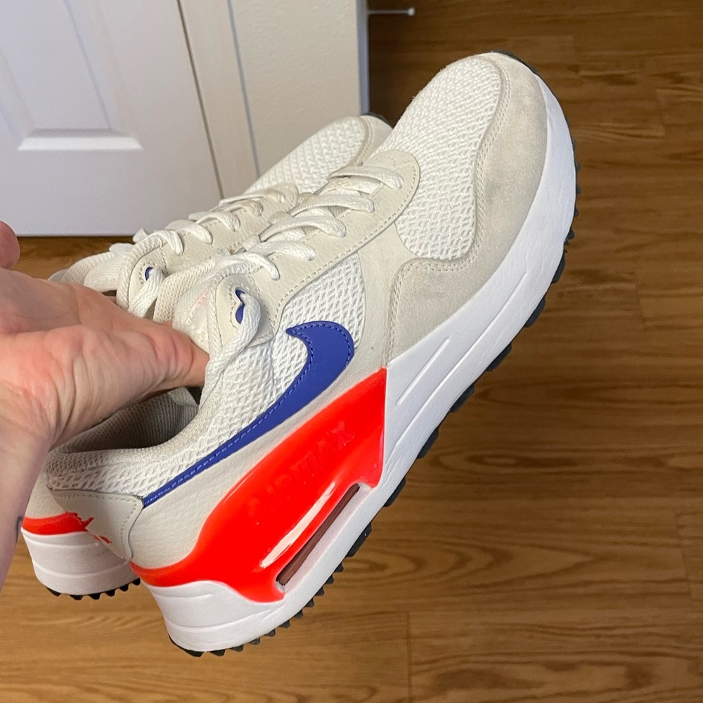 Women’s Nike air max